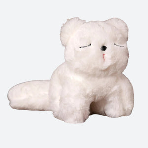 TICHA, le mini doudou bracelet chat,sur fond gris