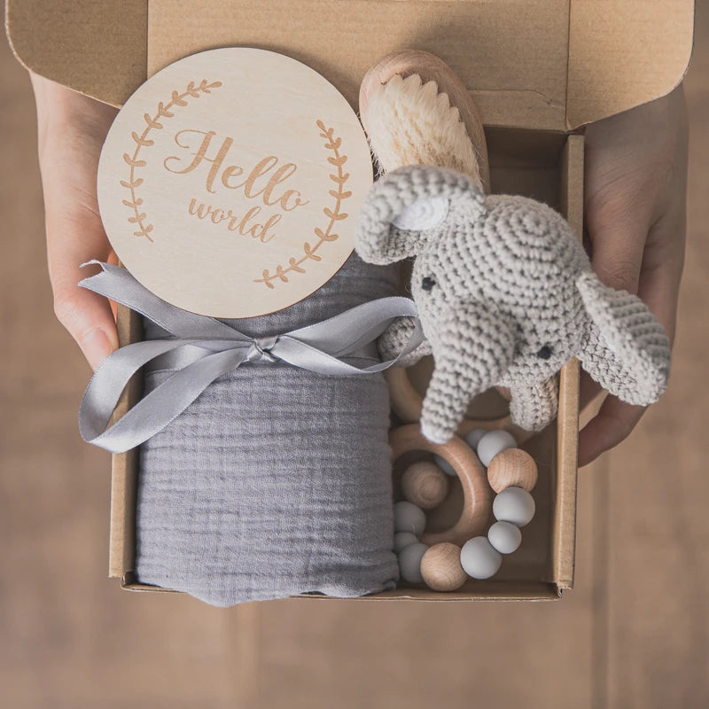 Coffret doudou éléphant - ANNA présenté dans sa boite Image