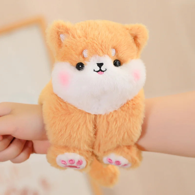 mini peluche bracelet chien orange