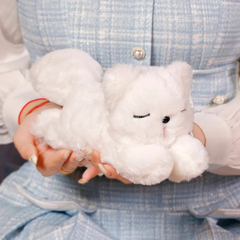 Découvrez TICHA, le mini doudou bracelet chat, un compagnon adorable et pratique pour votre bébé. Avec sa taille compacte et sa polyvalence, TICHA peut être porté comme un bracelet ou attaché à divers équipements pour bébé, offrant ainsi réconfort et amusement à tout moment.