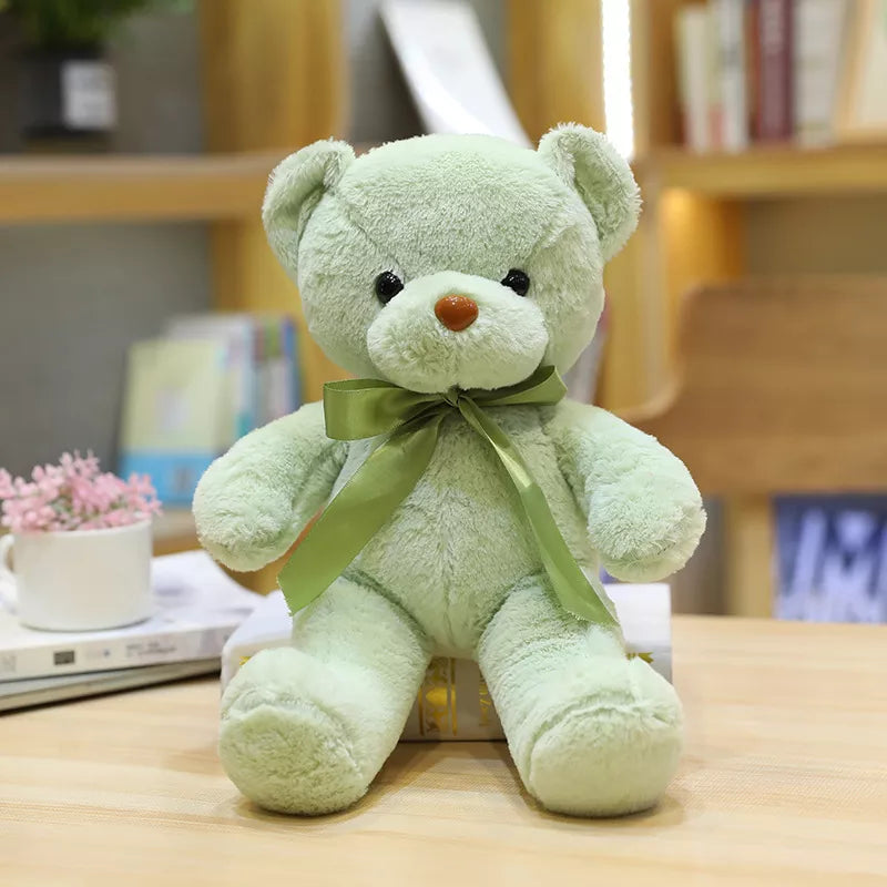 Découvrez la magie de l'enfance avec JEAN-MARC, le doudou peluche bébé ours disponible en 10 couleurs. Avec ses 30 cm de tendresse et son élégant noeud au cou, JEAN-MARC est prêt à devenir le compagnon de jeu préféré de votre tout-petit.