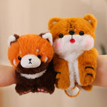 Mini Doudou tigre bracelet - DARLA - Vignette | Mon ami doudou