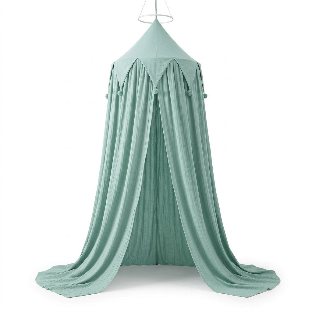 Ciel de lit en voile vert d'eau, sommet à pompons