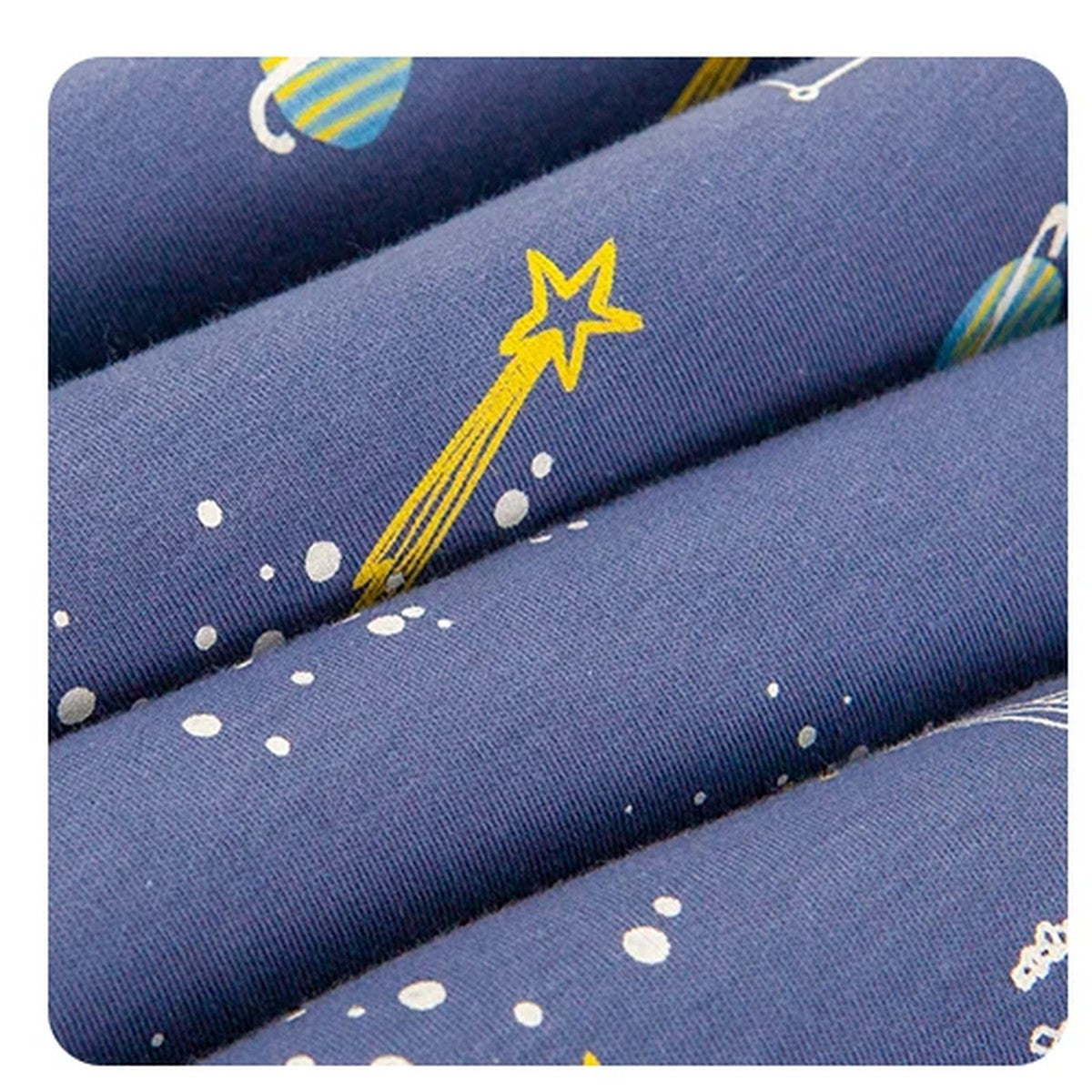 Détail du tissu imprimé espace bleu nuit
