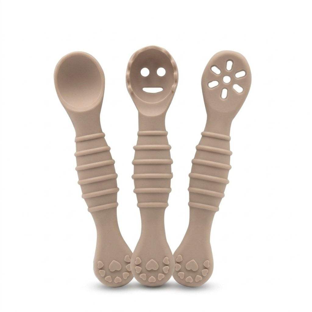 Trois cuillères d'apprentissage bébé en silicone taupe