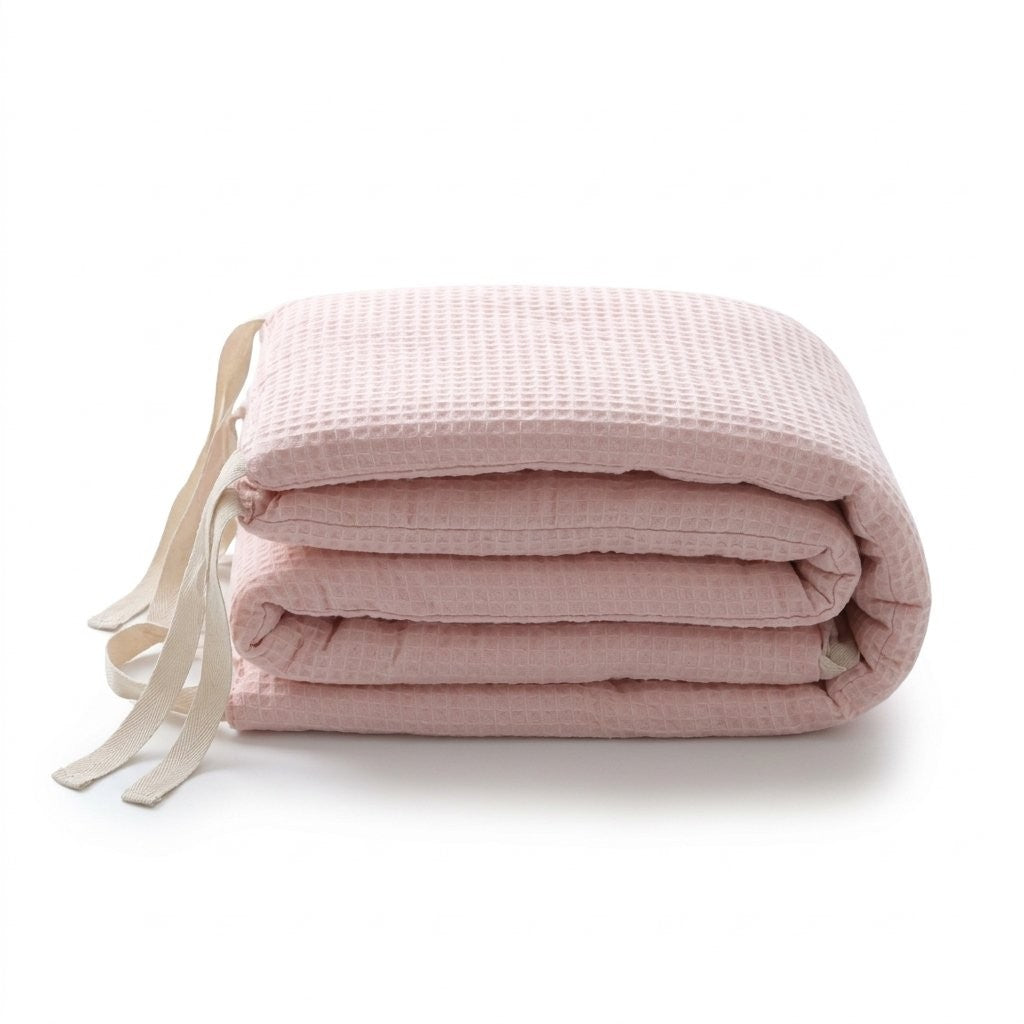 Tour de lit en gaze de coton gaufrée rose