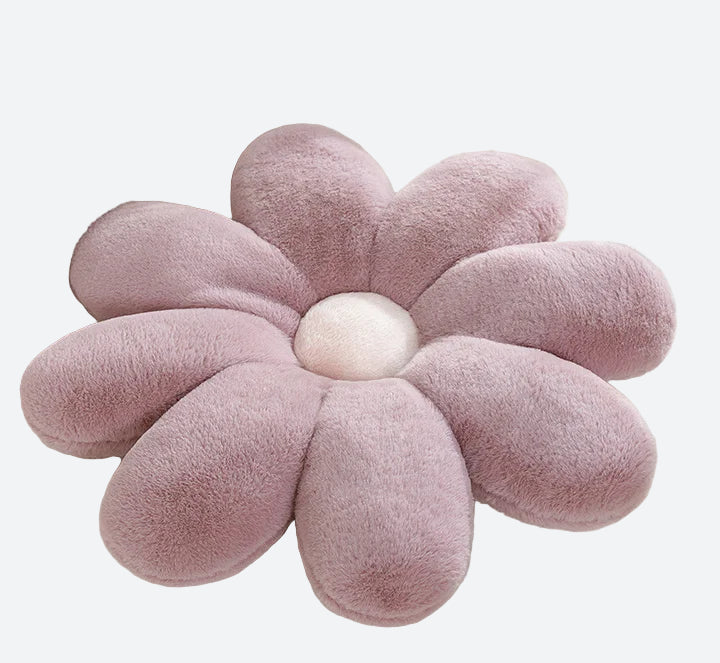 Découvrez la beauté florale avec le doudou géant fleurs XL - ELLA. Disponible en 8 coloris éblouissants, chaque peluche représente une fleur géante, offrant à votre enfant des câlins tout en couleurs. Disponible en deux tailles : 55/60cm et 75/80cm.Offrir à votre enfant un compagnon doux et coloré, stimulant son imagination et apportant de la joie à son quotidien.