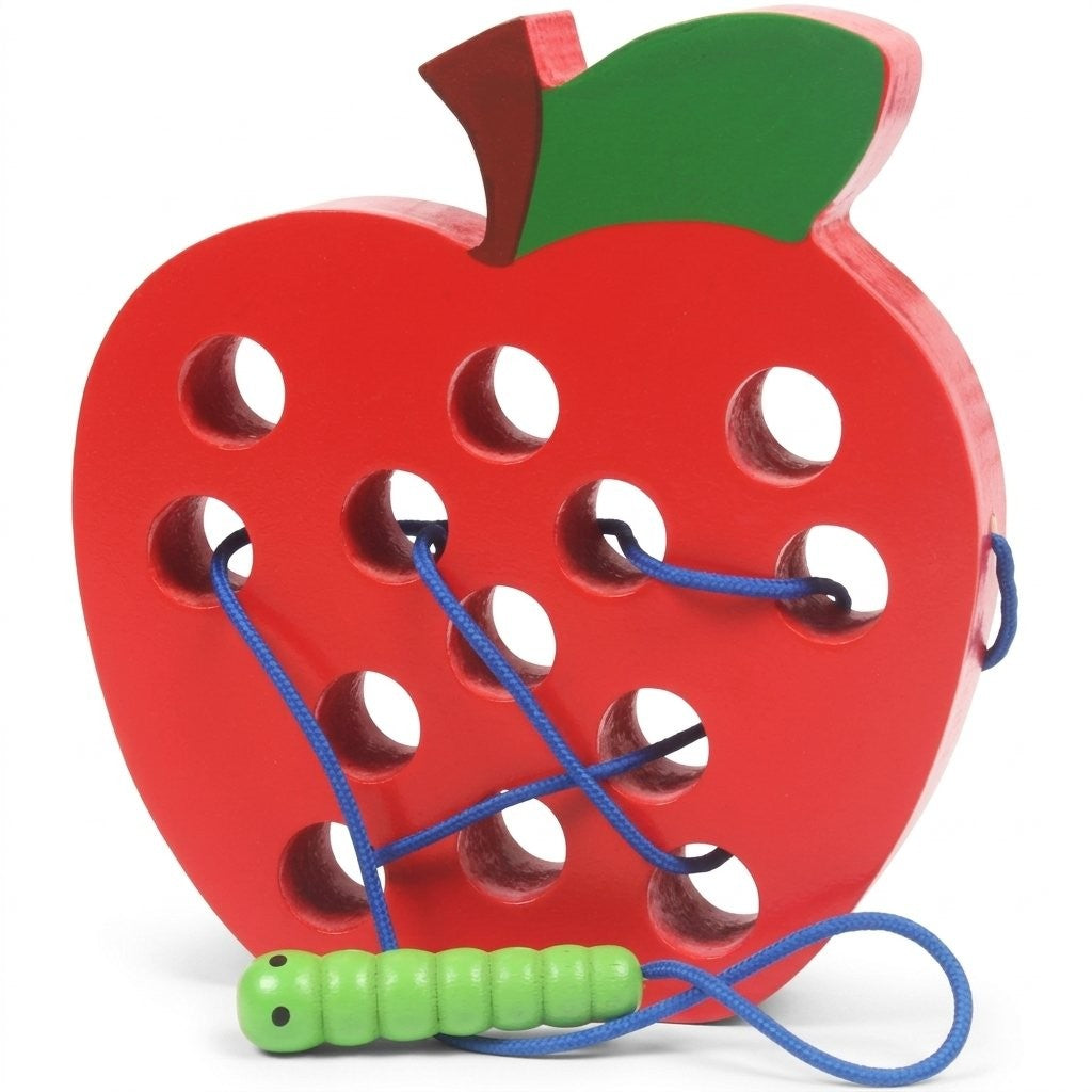 Pomme à lacer en bois avec sa chenille