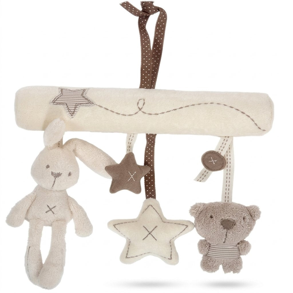 Jouet poussette bébé en peluche : lapin, étoile et ours sous une barre crème