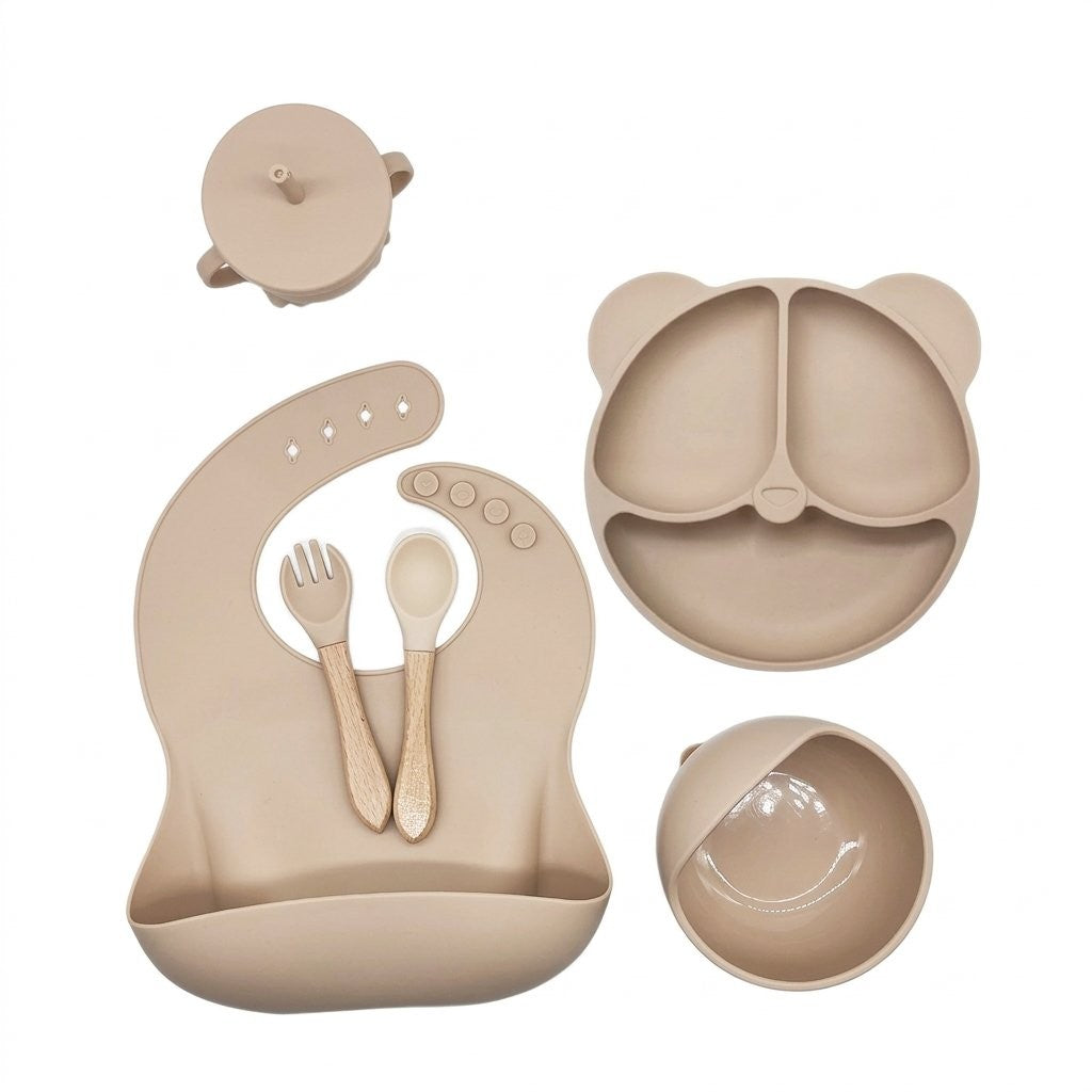 Coffret repas bébé en silicone beige, six pièces